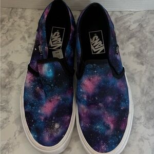 Vans Asher Galaxy Print Slip-On in Navy, Purple, Pink women’s size 8.5